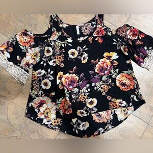 Xhilaration Floral Cold Shoulder Blouse